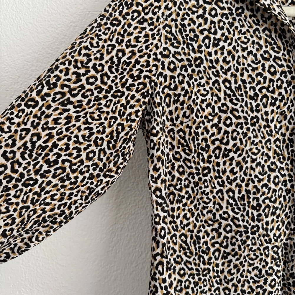 J Crew 100% Silk Button-Up Shirt Women’s 6  Leopard Animal Print Blouse Workwear
